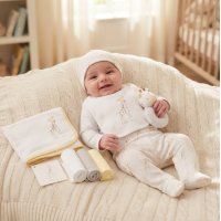 H14885: Baby Unisex Giraffe 10 Piece Mesh Bag Gift Set (NB- 6 Months)